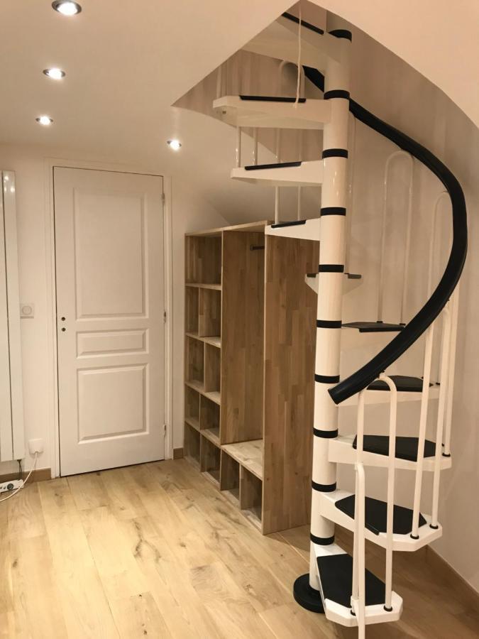 Apartamento Adorable Souplex Batignolles París Exterior foto